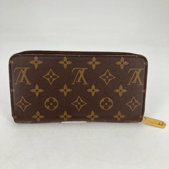 Louis Vuitton Zippy Wallet - Picture 5 of 13